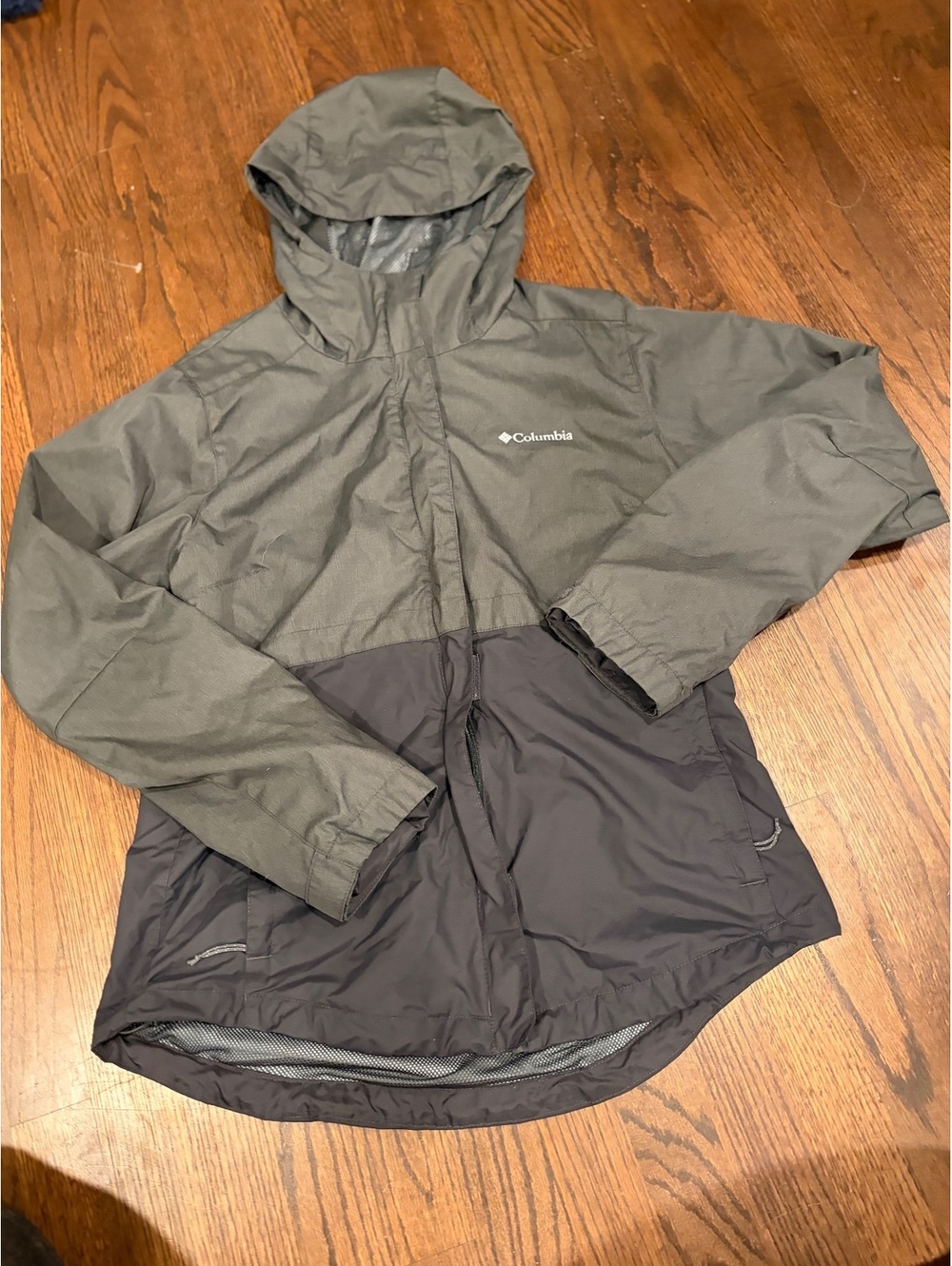 Columbia Men's Waterproof Hooded Raincoat Jacket Medium